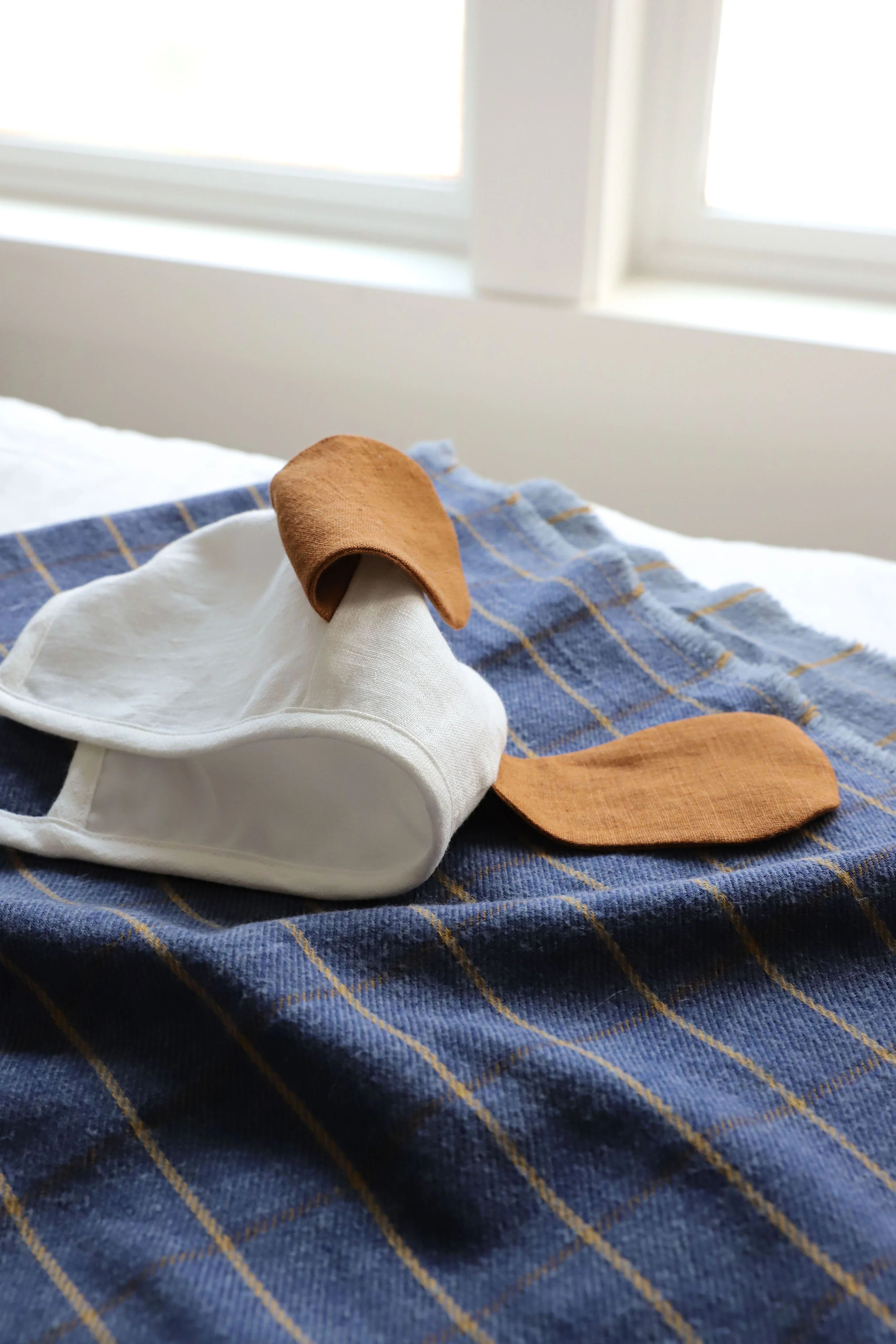 Puppy Bonnet Silk-Lined - Image 5